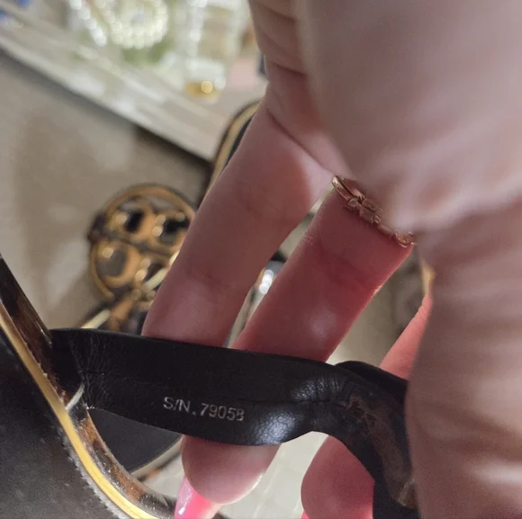 Tory Burch Tortoise Print Miller with Gold Metal Accents Sandals Size 8 - Picture 8 of 10